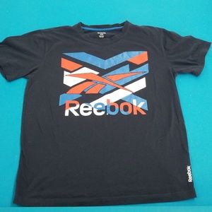 Used but like new reebok t shirt